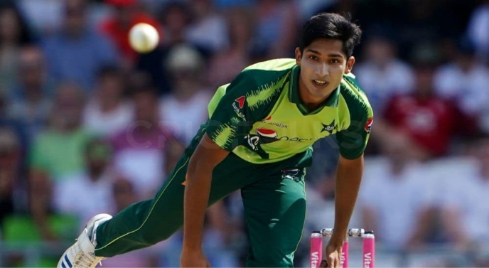 Hasnain instantly gets big deal after clearing bowling action